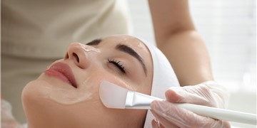 Peeling chimico medicale del viso: tutto ciò che devi sapere